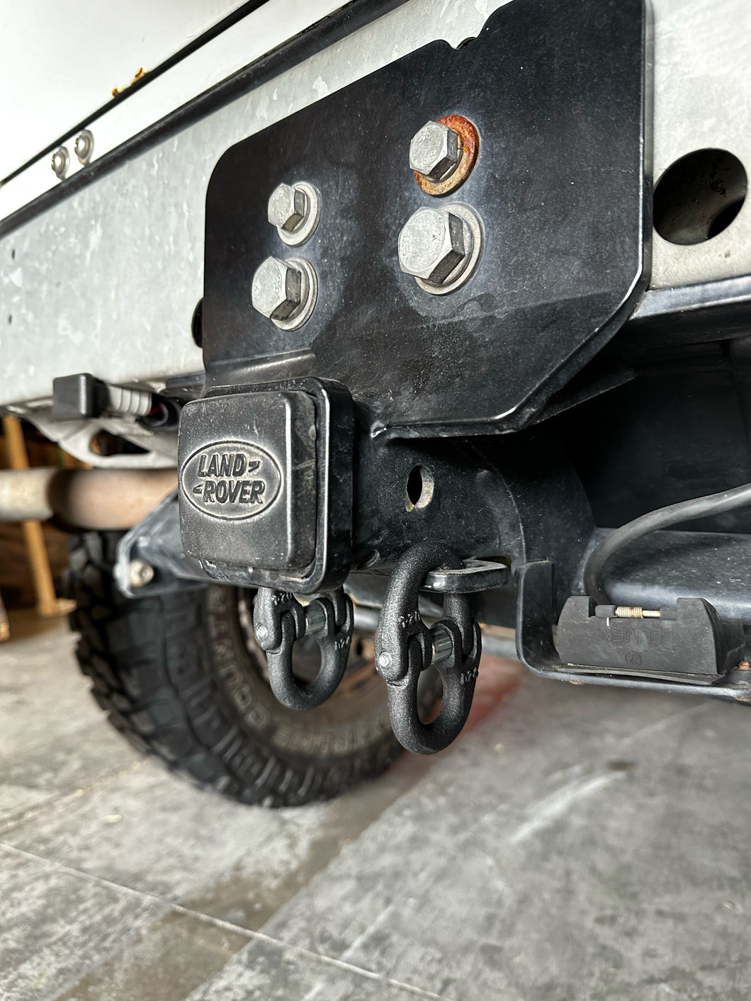 george4x4 black hammerlock on tow bar