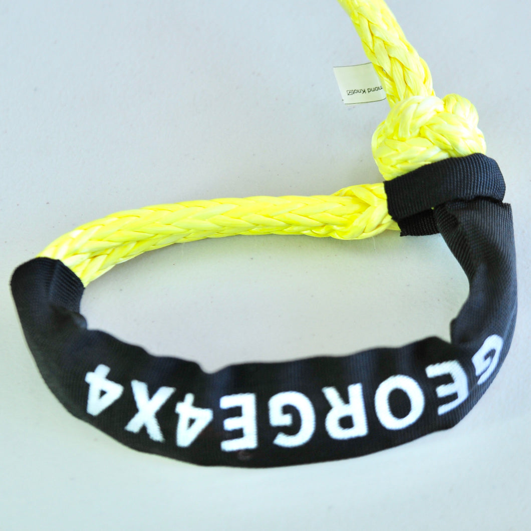 Soft Shackles are an alternative to steel shackles, made of Synthetic rope (well known as Dyneema/ spectra etc). Lighter, Stronger, and more flexible. Hand spliced in Australia, Tested by NATA-accredited lab can float in water UV-resistant, waterproof and more durable Protective sleeve fitted